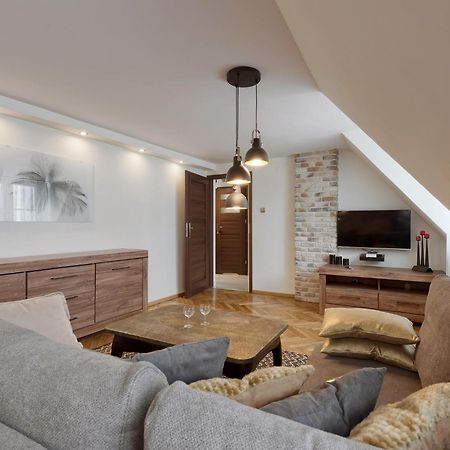 Around Market Square Apartments كراكوفيا المظهر الخارجي الصورة