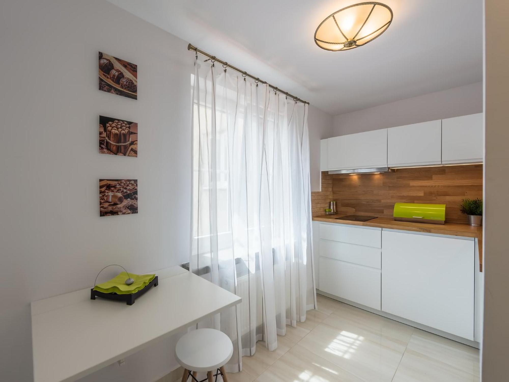 Around Market Square Apartments كراكوفيا المظهر الخارجي الصورة