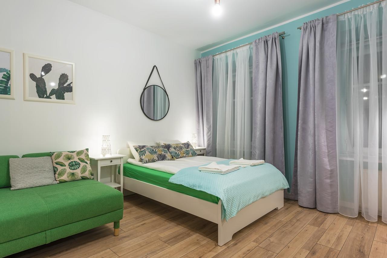 Around Market Square Apartments كراكوفيا المظهر الخارجي الصورة