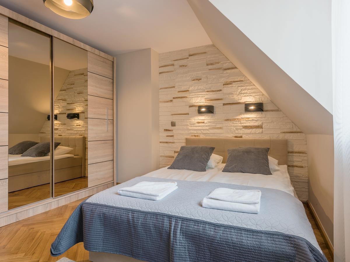 Around Market Square Apartments كراكوفيا المظهر الخارجي الصورة