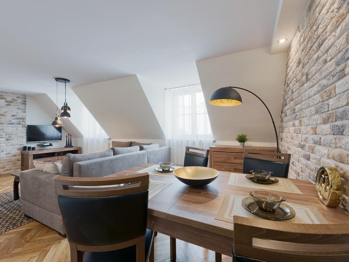 Around Market Square Apartments كراكوفيا المظهر الخارجي الصورة