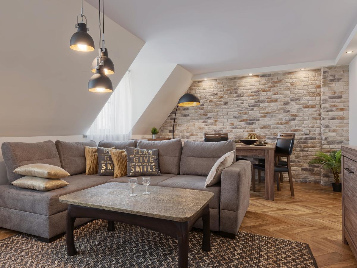 Around Market Square Apartments كراكوفيا المظهر الخارجي الصورة