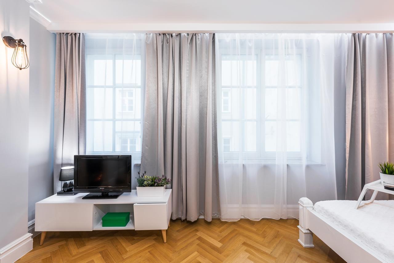 Around Market Square Apartments كراكوفيا المظهر الخارجي الصورة