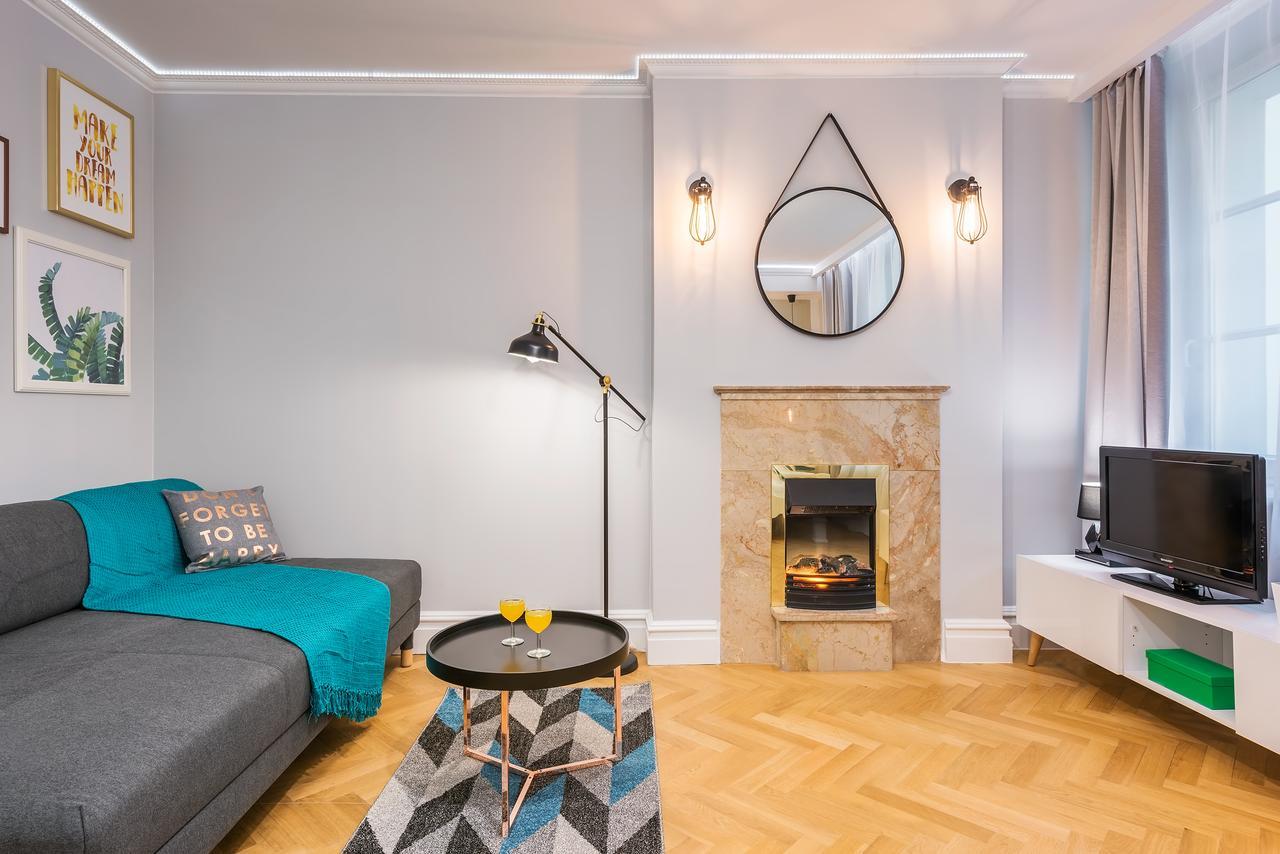 Around Market Square Apartments كراكوفيا المظهر الخارجي الصورة